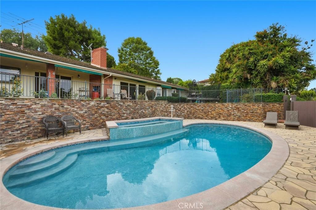 MLS #SB25264498 image #0