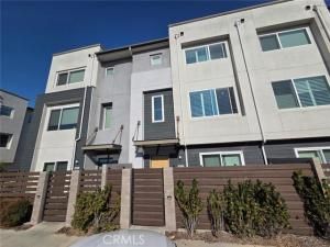 MLS #SB25266958 image #0