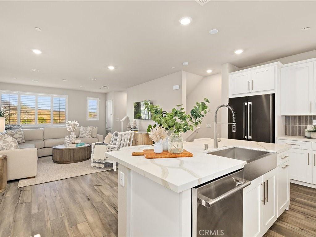 MLS #SB25268484 image #0