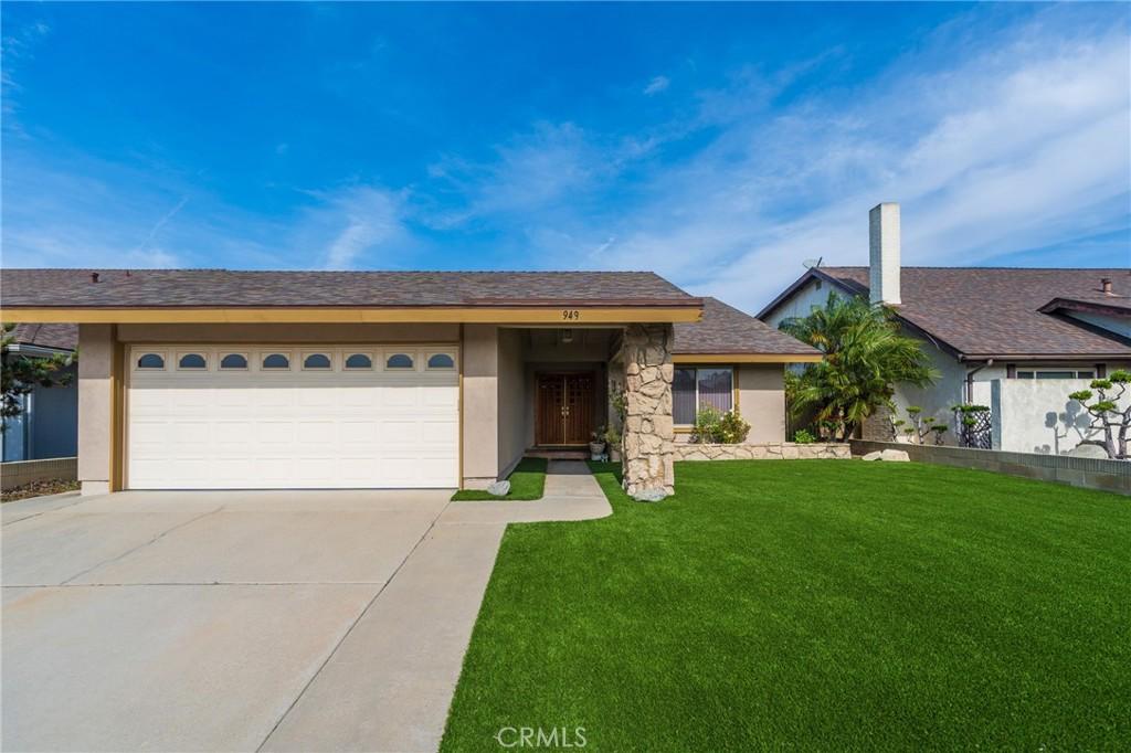 MLS #SB25273392 image #0