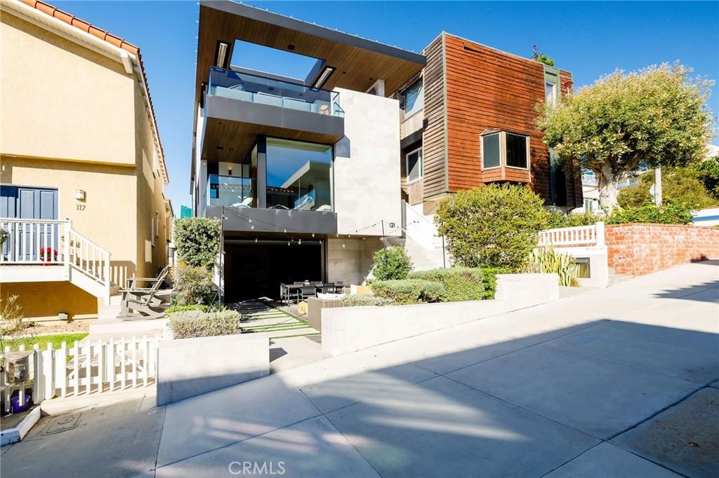 MLS #SB25276015 image #0