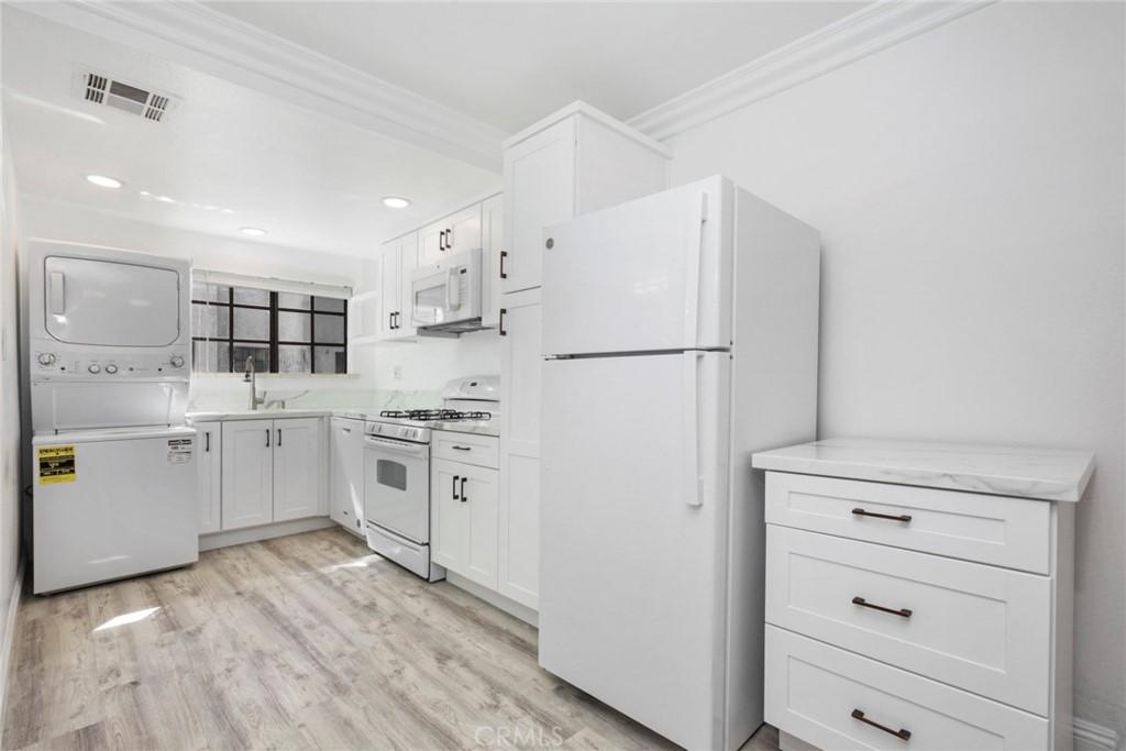 MLS #SB25277670 image #0