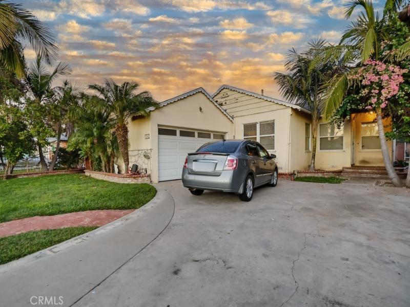 MLS #SB25278301 image #0