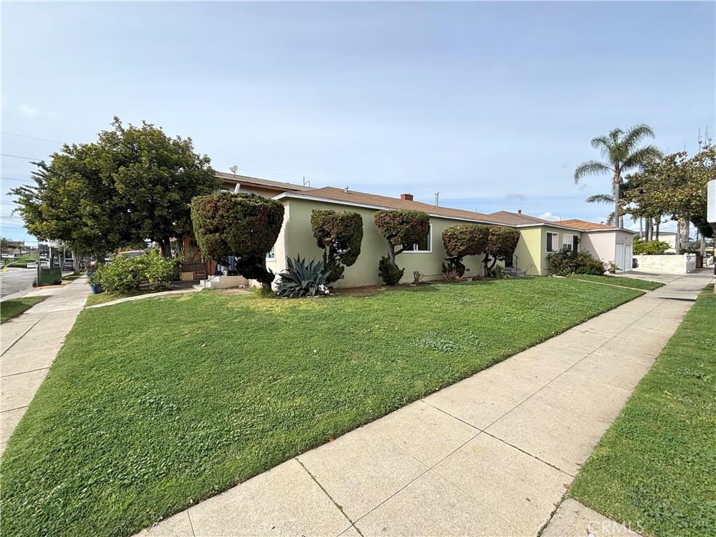11533 Truro Hawthorne CA 90250 | MLS #SB26032870 45 MLS #SB26032870 image #0