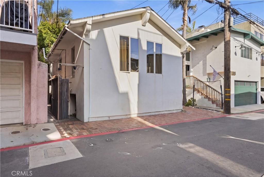 518 Bayview DR Hermosa Beach CA 90254 | MLS #SB26096102 87 MLS #SB26096102 image #0