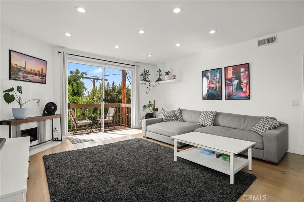 2263 Fox Hills DR #203 Los Angeles CA 90064 | MLS #SB26114398 45 MLS #SB26114398 image #0