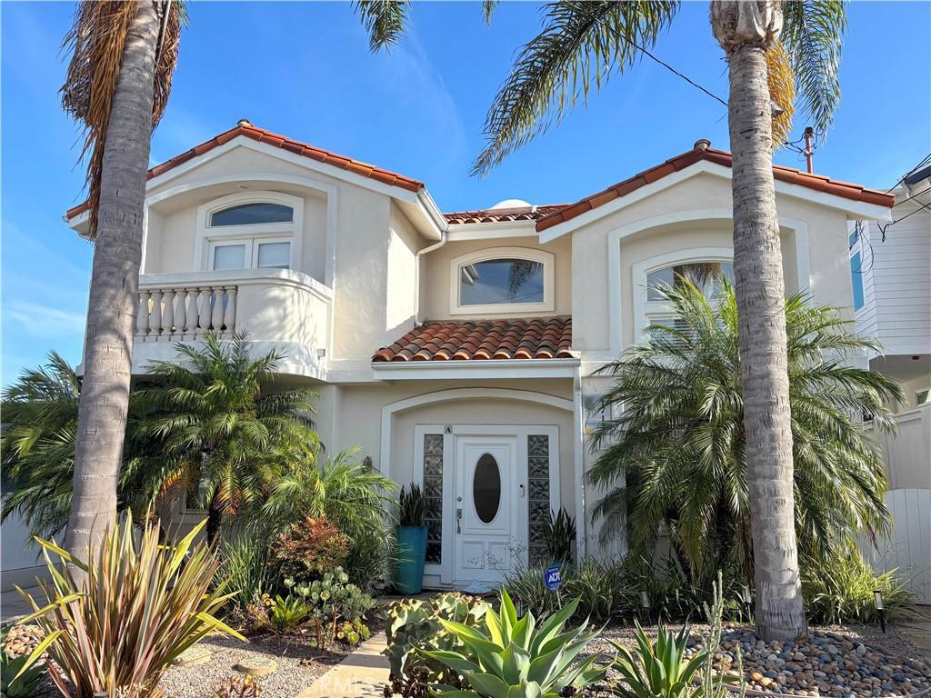 1712 Clark LN #A Redondo Beach CA 90278 | MLS #SB26152895 45 MLS #SB26152895 image #0