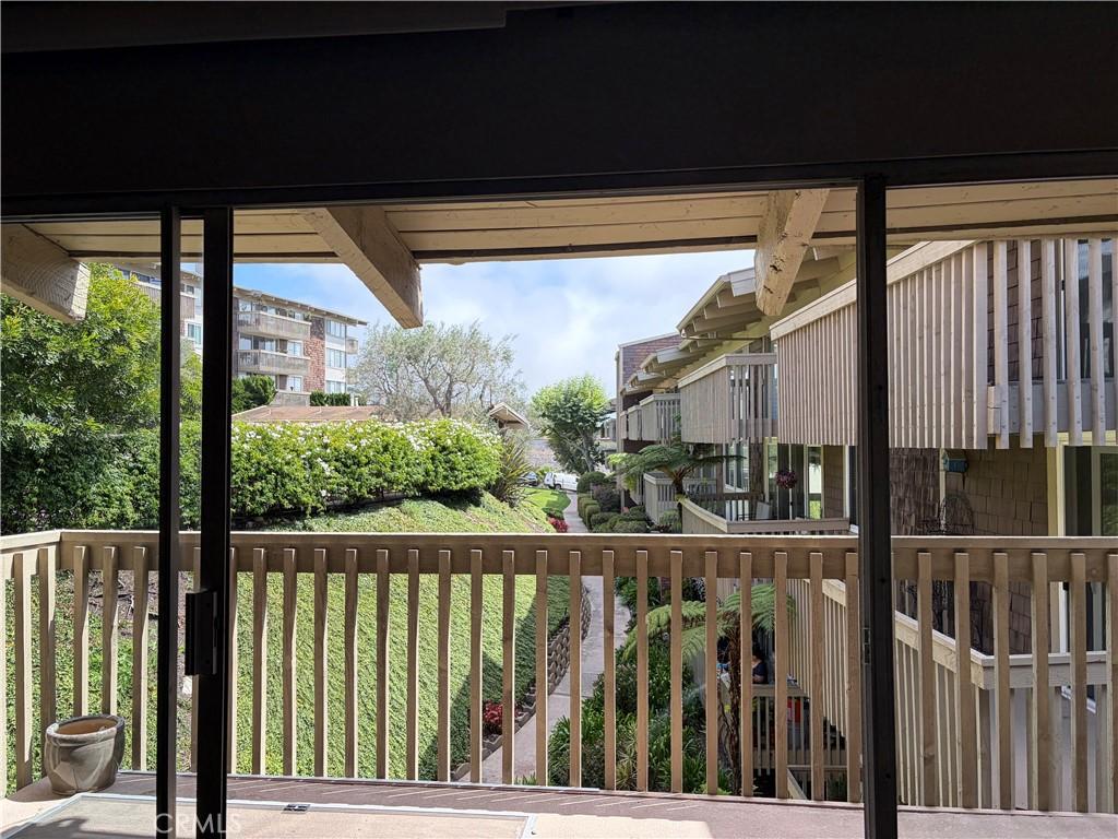 #D408 Ocean Crest Dr. Rancho Palos Verdes CA 90275 | MLS #SB26158677 45 MLS #SB26158677 image #0