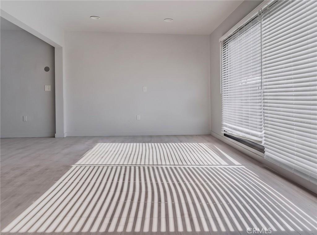 2172 Pacific Ave Long Beach CA 90806 | MLS #SB26171514 45 MLS #SB26171514 image #0