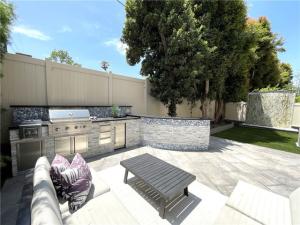 533 Daniel Freeman Circle Inglewood CA 90301 | MLS #SB26179493 45 MLS #SB26179493 image #0