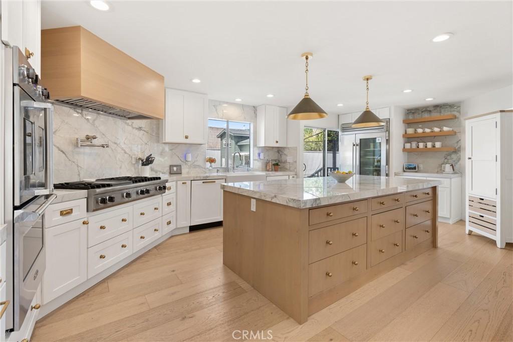 845 11th Manhattan Beach CA 90266 | MLS #SB26187446 41 MLS #SB26187446 image #0