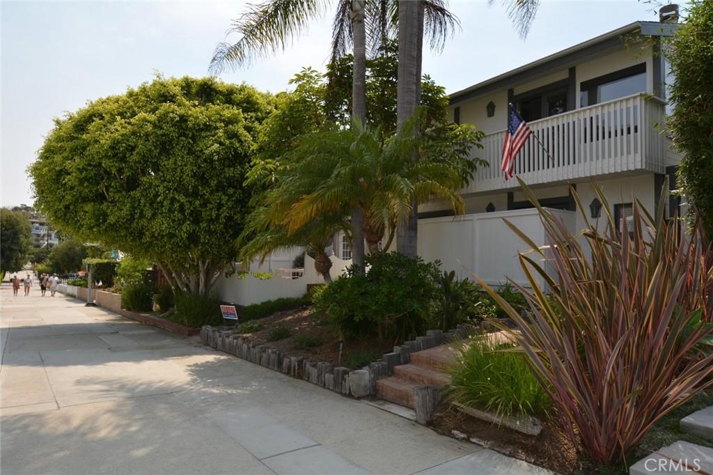 408 6th Manhattan Beach CA 90266 | MLS #SB26208957 45 MLS #SB26208957 image #0