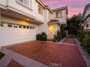 2216 Pullman Lane #B Redondo Beach CA 90278 | MLS #SB26216610 45 MLS #SB26216610 image #0