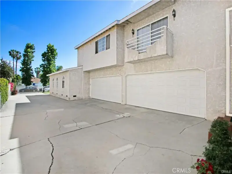 14349 Tiara Street Sherman Oaks