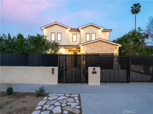 5454 Buffalo Avenue Sherman Oaks