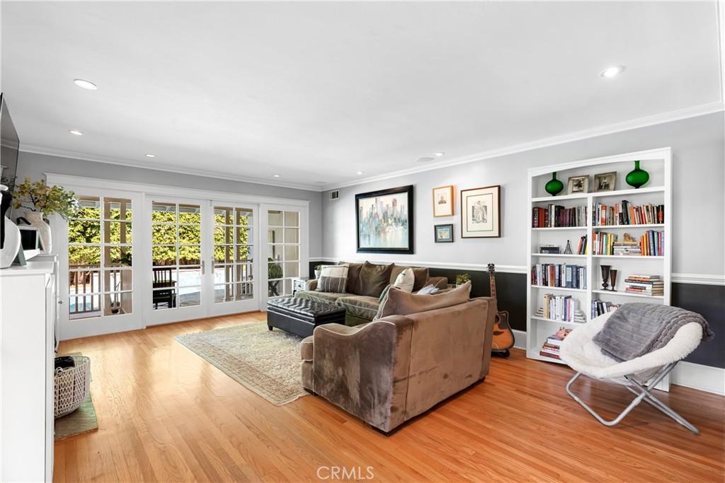 3584 Woodcliff RoadSherman Oaks img 0