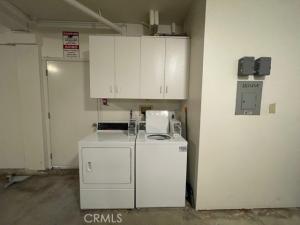 MLS #SR25054800 img 0
