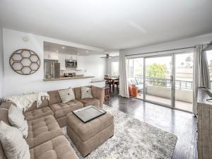 MLS #SR25057682 image #0