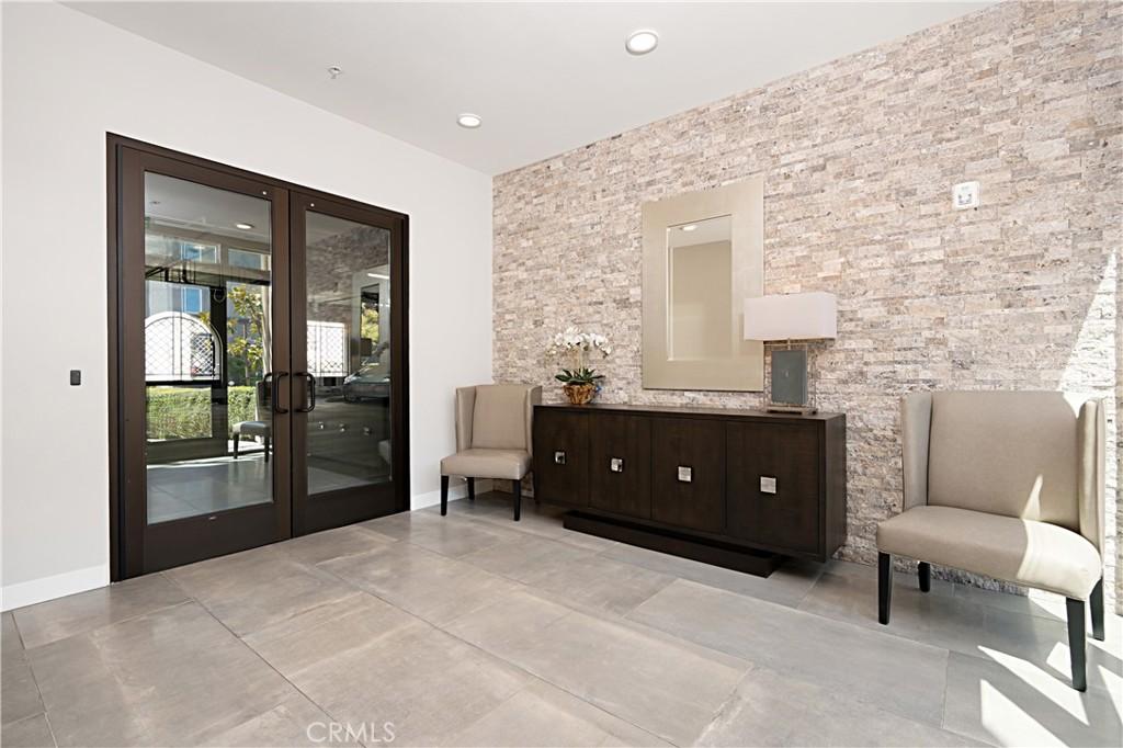 MLS #SR25081803 image #0