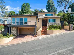15470 Longbow Sherman Oaks