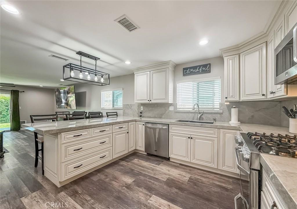 MLS #SR25143375 image #0