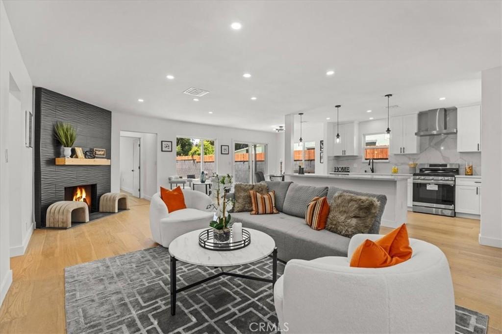 5815 Saloma AvenueSherman Oaks image #0