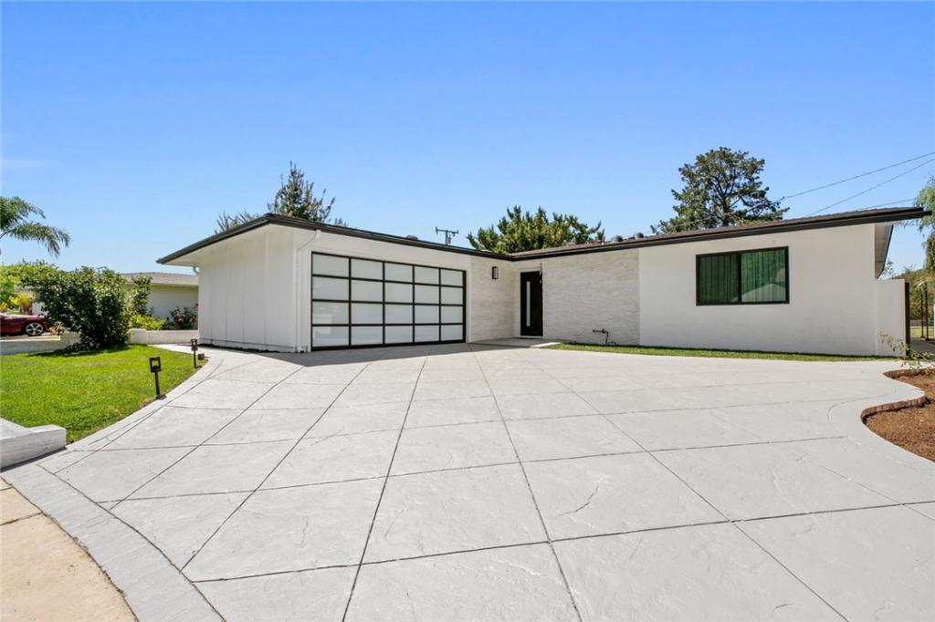 MLS #SR25150600 image #0