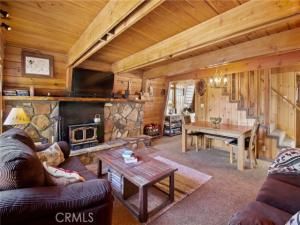 MLS #SR25151102 image #0