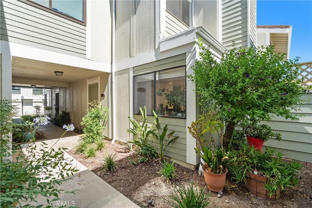 MLS #SR25157616 image #0