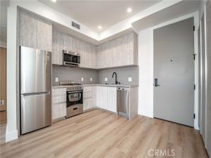 MLS #SR25165908 image #0