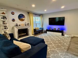 MLS #SR25177788 img 0