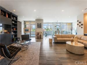 MLS #SR25178216 image #0