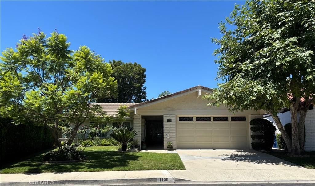 MLS #SR25178771 img 0