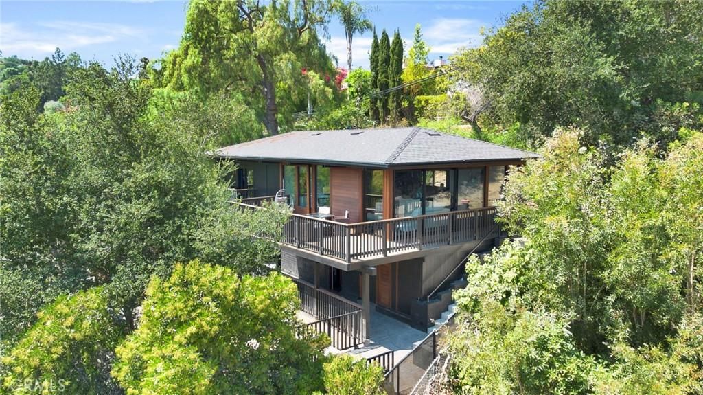 MLS #SR25180003 img 0