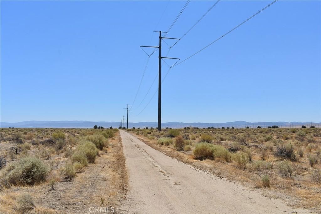 MLS #SR25180393 image #0