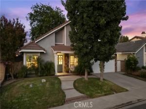 MLS #SR25182335 image #0