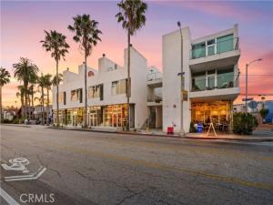 MLS #SR25184027 image #0