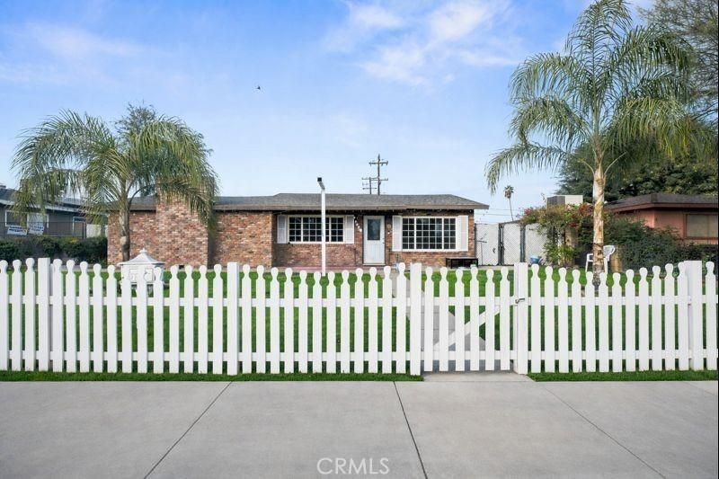 MLS #SR25189171 image #0