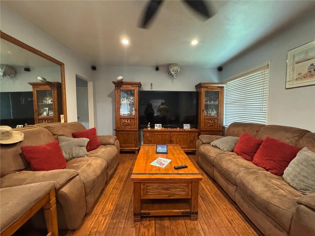 MLS #SR25189991 image #0