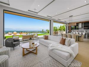 MLS #SR25190550 image #0