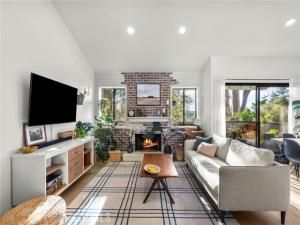 MLS #SR25191737 image #0