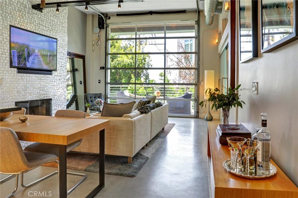 MLS #SR25192205 image #0