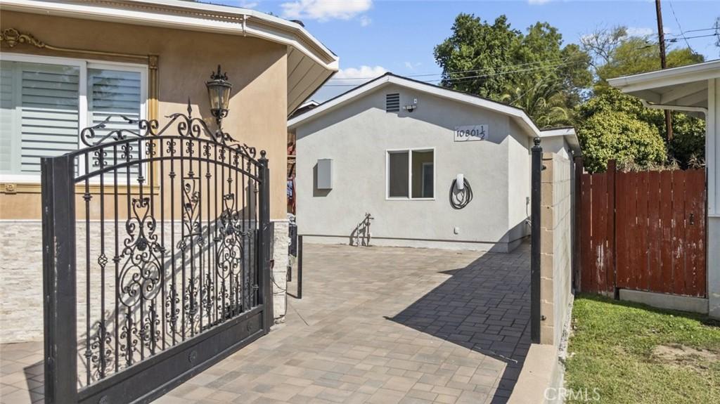 MLS #SR25192366 image #0