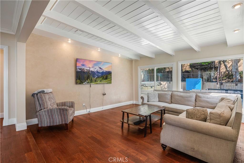 MLS #SR25192640 image #0