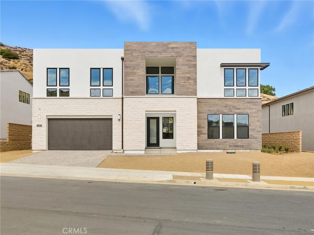 MLS #SR25192734 image #0