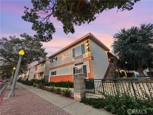 MLS #SR25193009 image #0