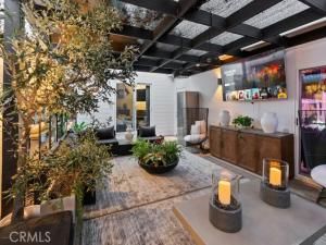 MLS #SR25193219 image #0