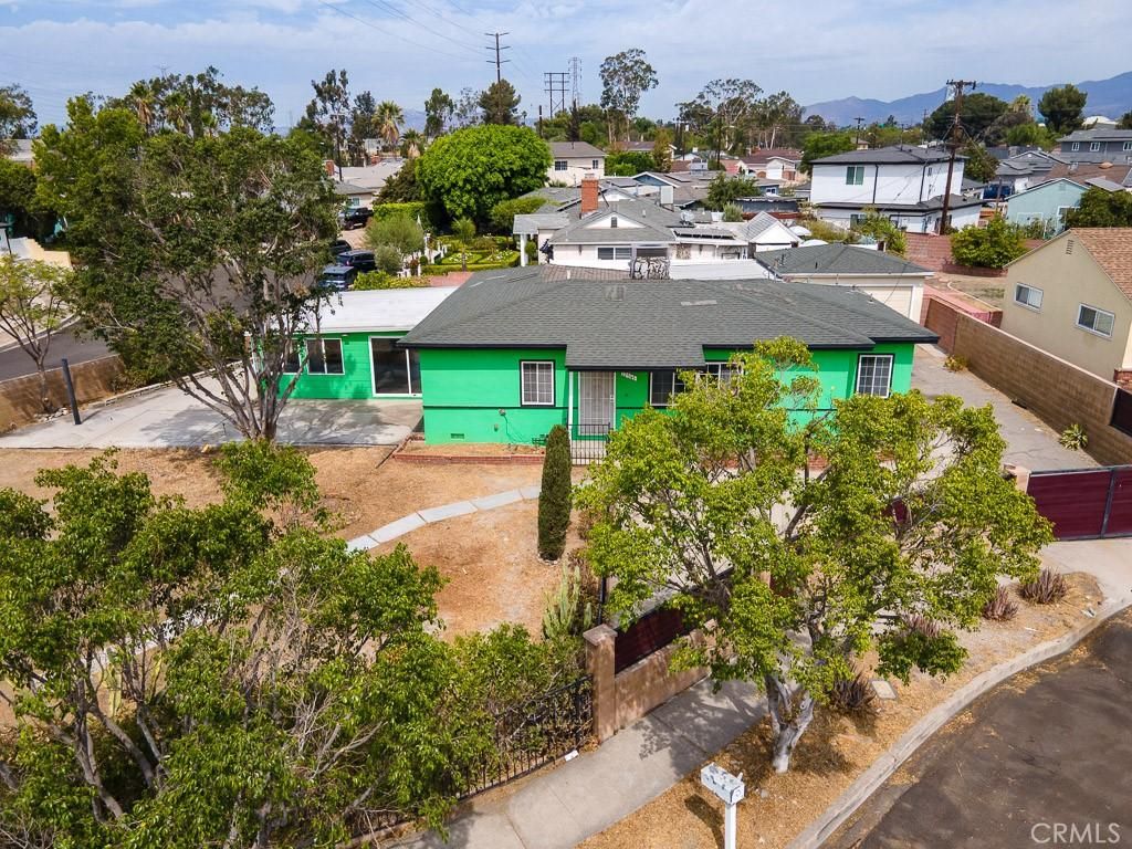 MLS #SR25193819 image #0