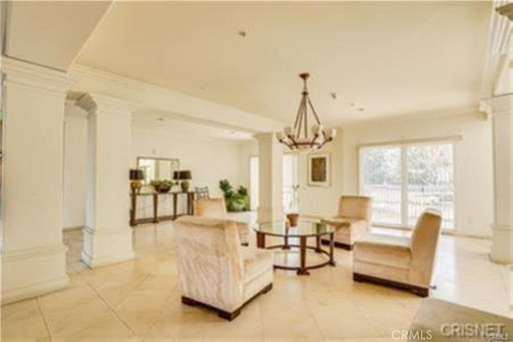 MLS #SR25193900 image #0