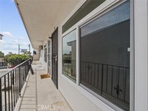 MLS #SR25195360 image #0